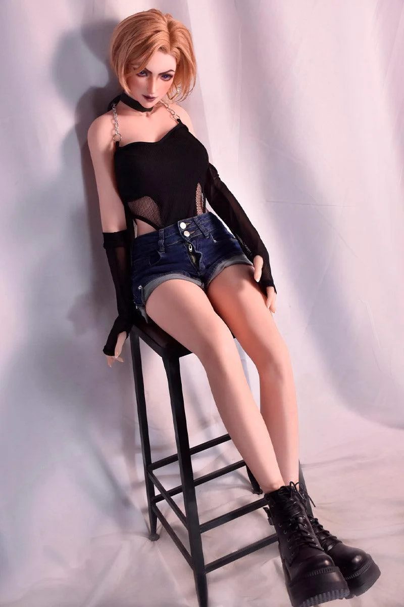 sex doll RCElsababe  – Rosalyn Clark - 165cm/5ft5 - Silicone Sex Doll - R C