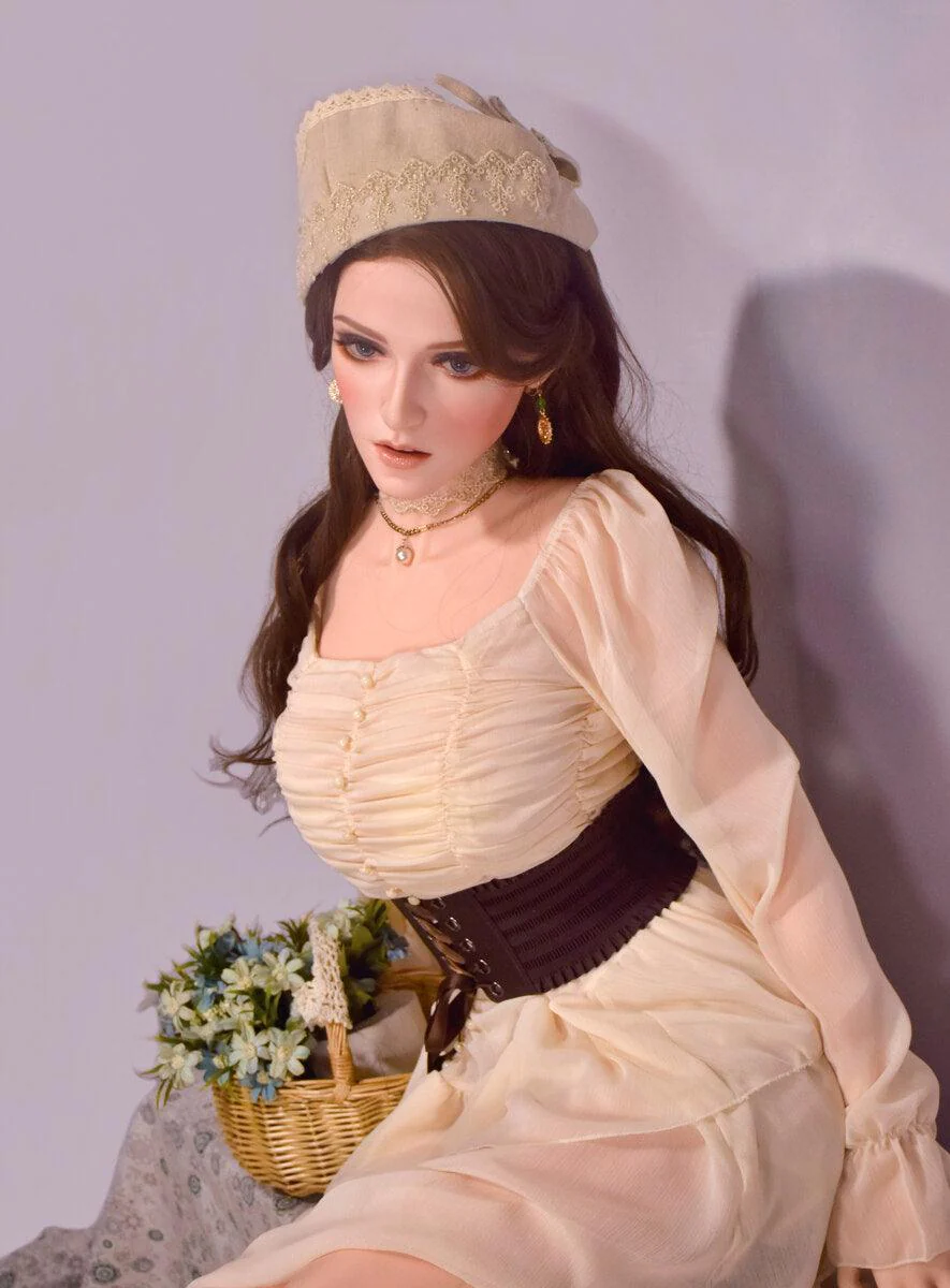 sex doll RCElsababe  – Lena Davis - 165cm5ft5 - Silicone Sex Doll - R C