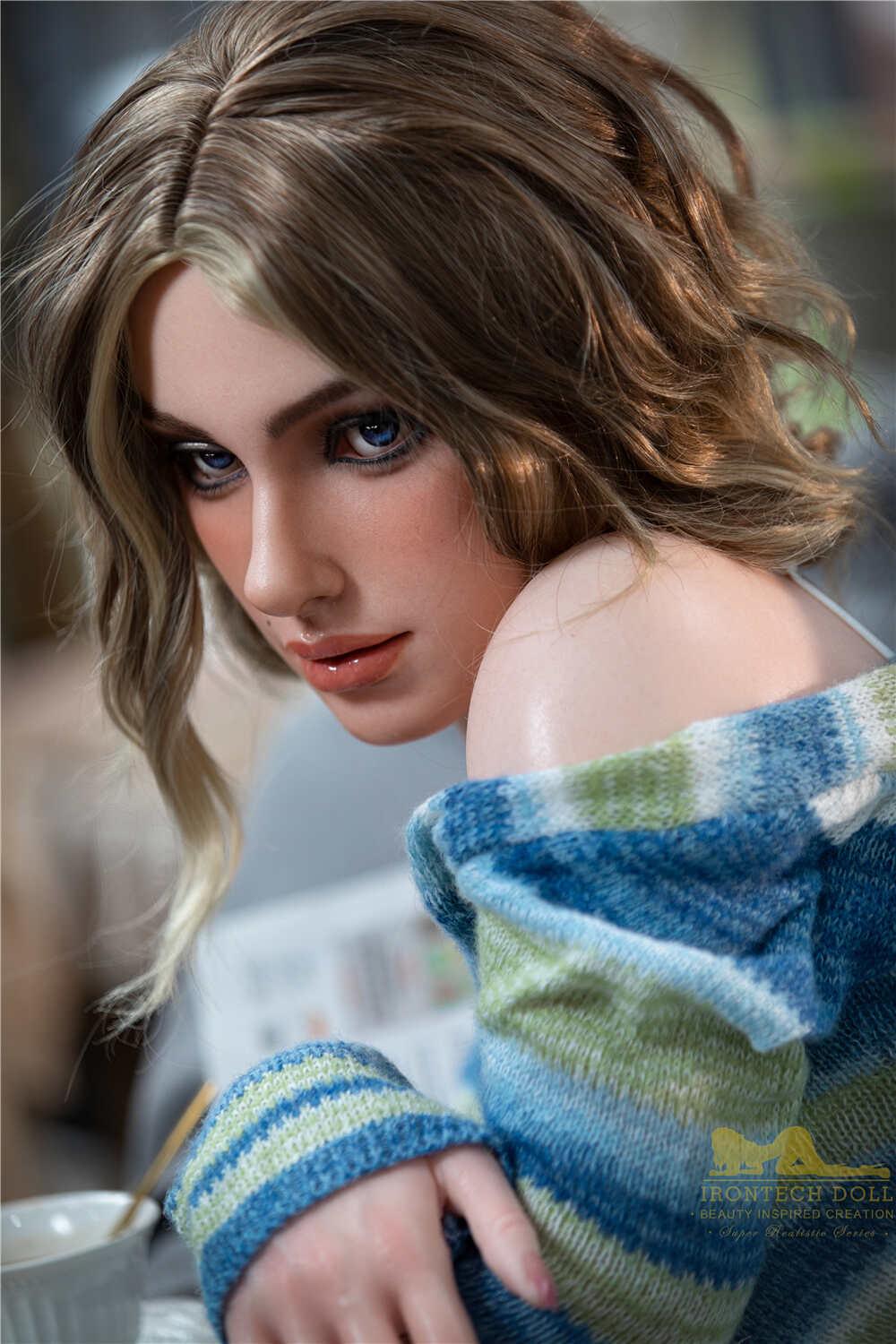 sex doll RCIrontech Doll – Luna - 152cm/4ft12 A-cup Silicone Sex Doll - R C