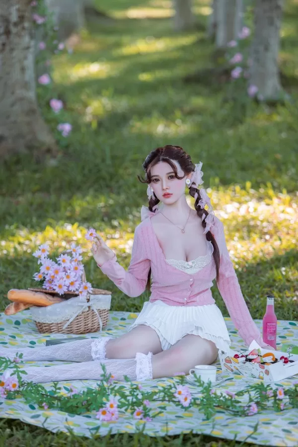 sex doll RC170cm / 5ft7 Big Breast Pure Chinese Silicone Sex Doll - Dime Doll: Davina - R C