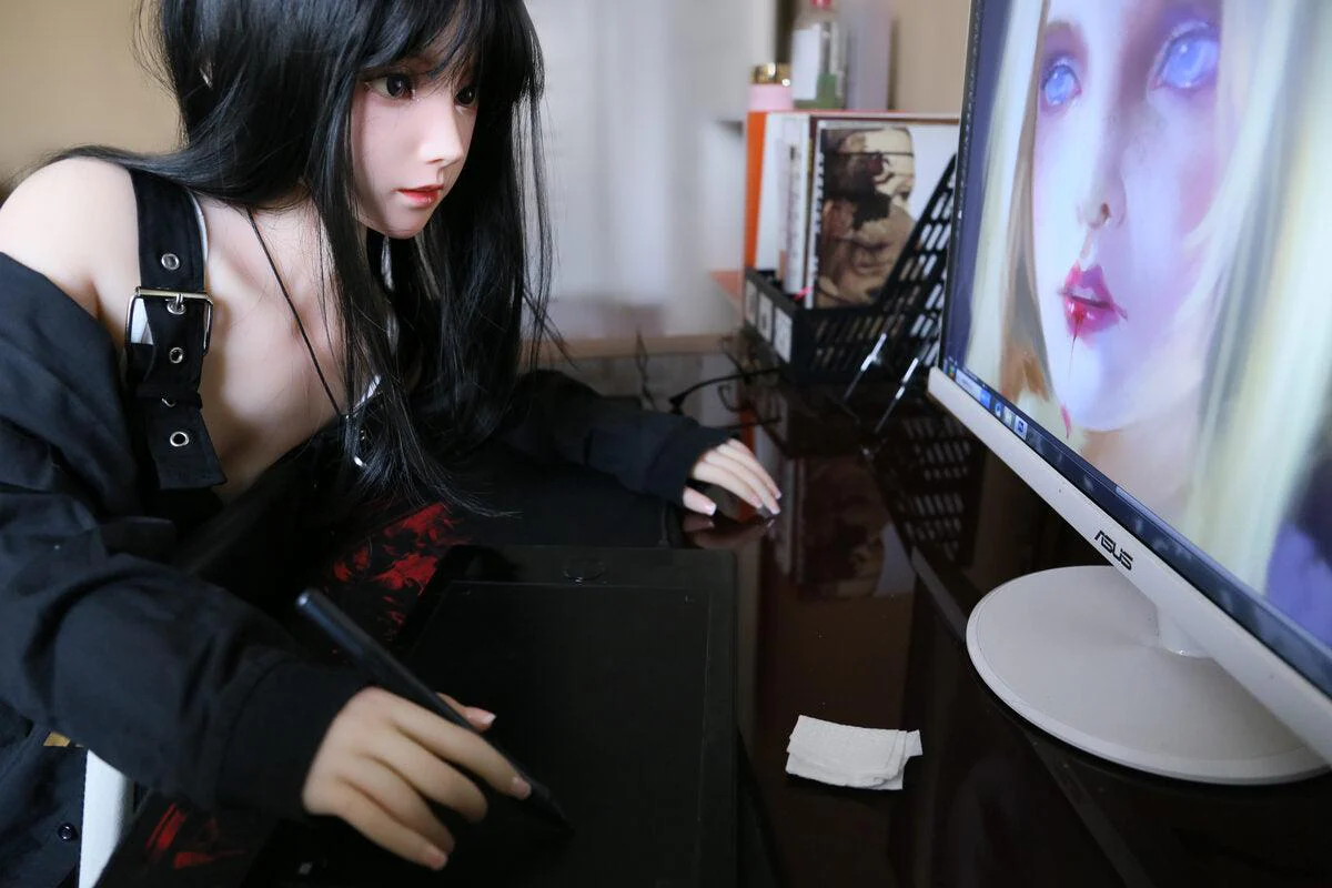 sex doll RCFUDOLL - Edward - 148cm/4ft10 C-cup - Silicone Head + TPE Body Sex Doll - R C