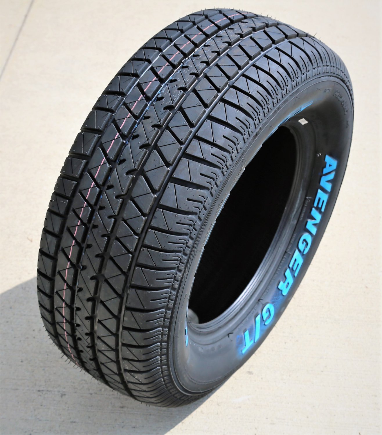 2026 Tire Mastercraft Avenger G/T 255/60R15 102T AS All Season A/S