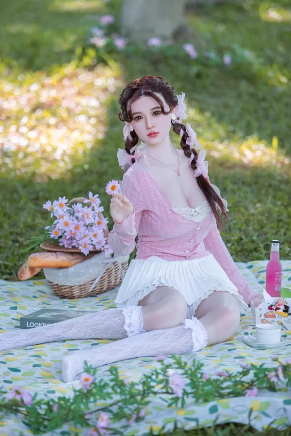 sex doll RC170cm / 5ft7 Big Breast Pure Chinese Silicone Sex Doll - Dime Doll: Davina - R C