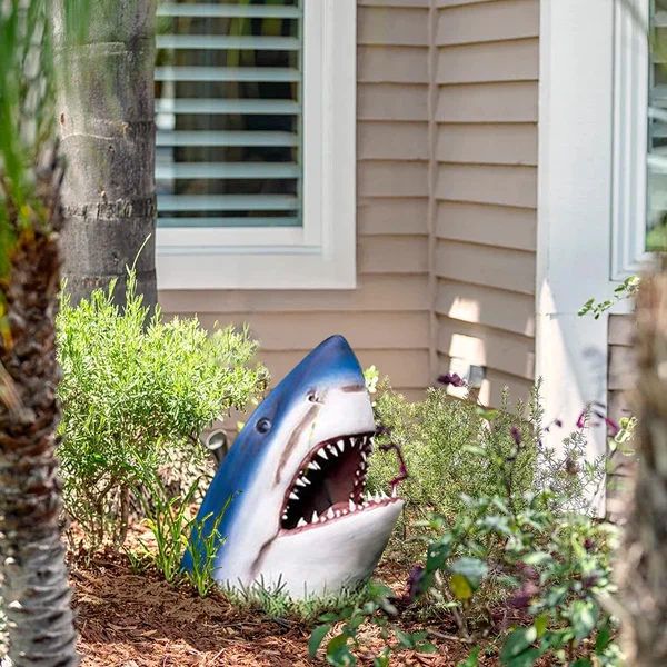 2024 Great White Shark Garden Art🦈