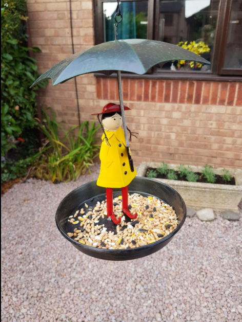 Metal Hanging Chain Girl And Umbrella Bird Feeder