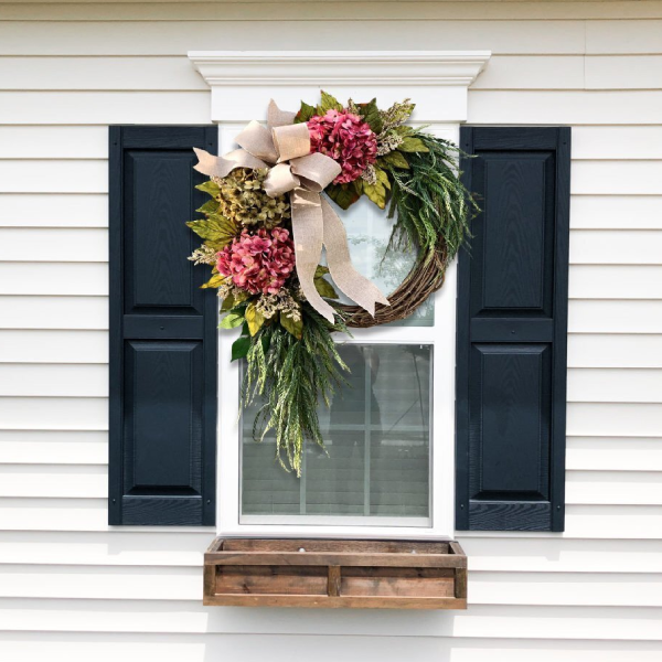 Farmhouse pink hydrangea wreath - Rustic home decor