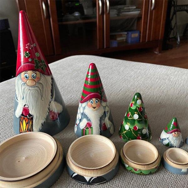 Scandinavian Christmas Gnome Wooden Nesting Doll(5pcs)