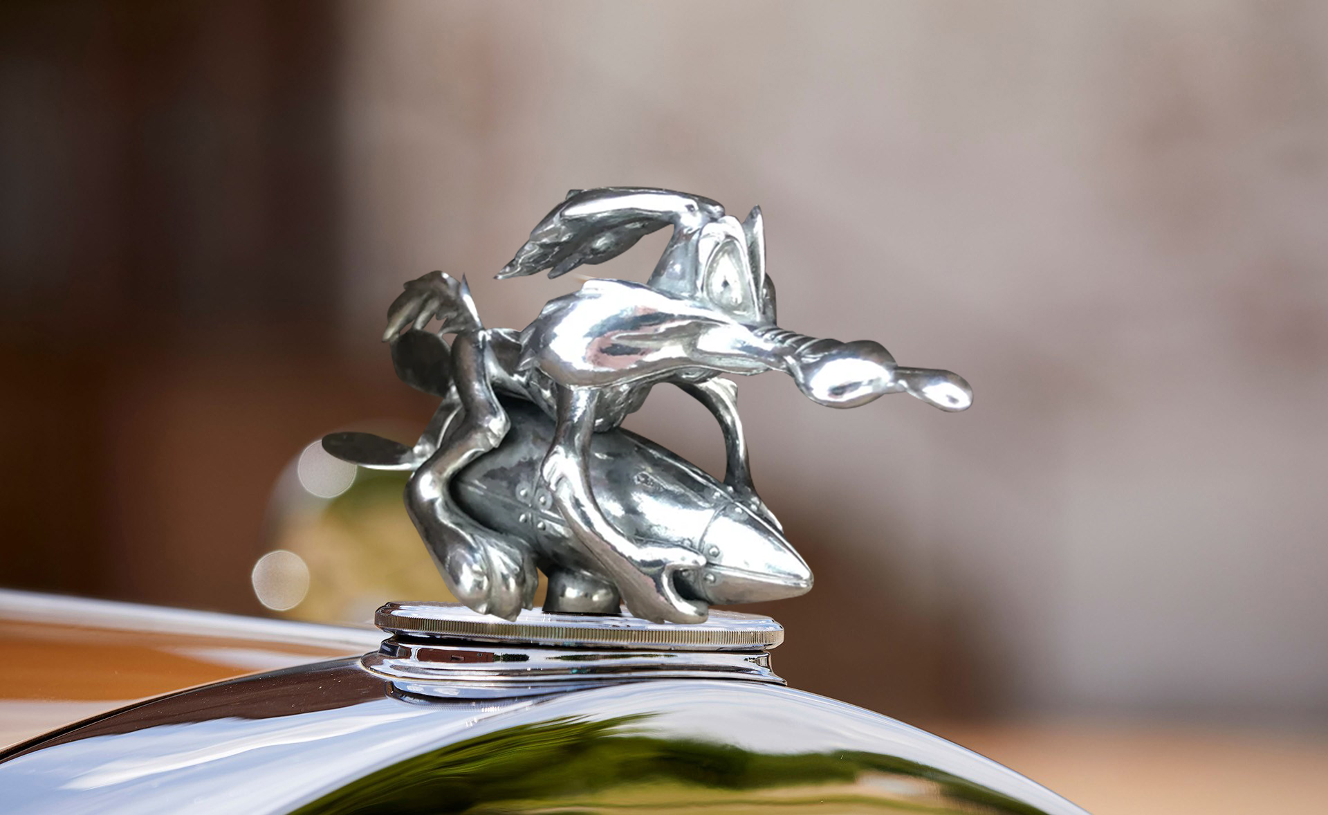 🔥NEW FOR 2023 - WILE E COYOTE HOOD ORNAMENT