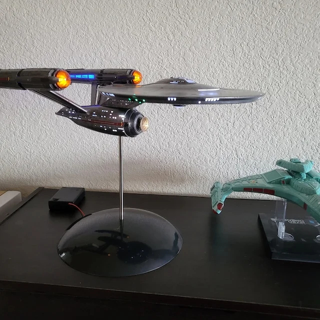 Enterprise 1:1000 Scale Set Prop Replica Model With Lights