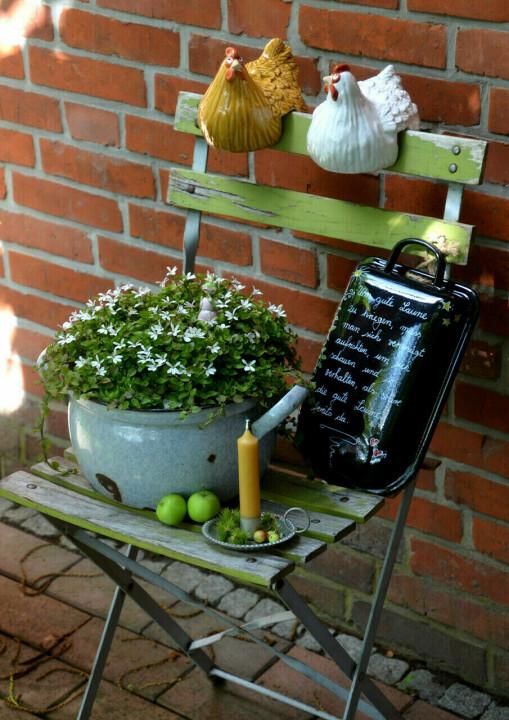 Daze Rooster- Handmade Garden Decoration