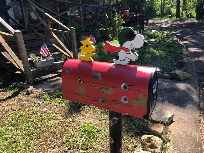 Patina Snoopy Red Baron Mailbox