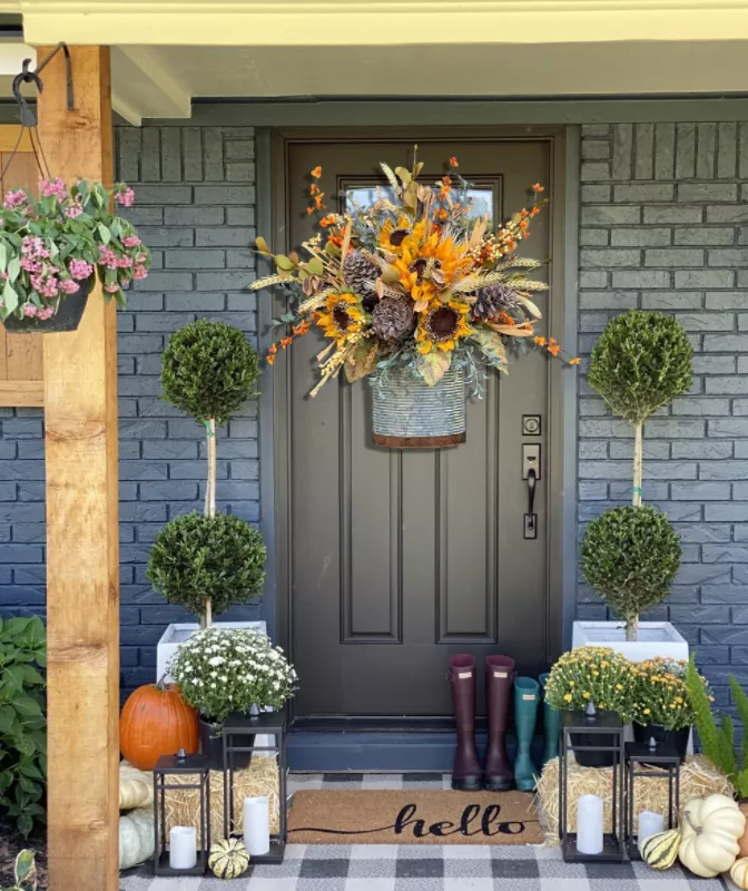 Farmhouse Sunflower Door Basket-The Flowerpot Door Wreath is Unique,Spring Summer Artificial Flowers Decor,Beautiful Artificial Wreath Decor