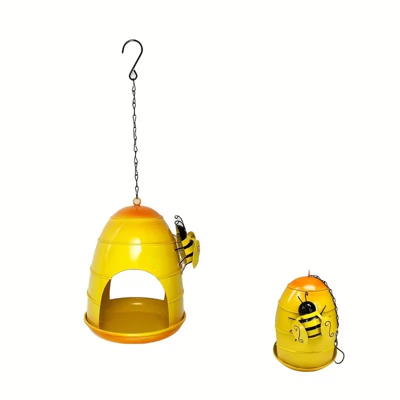 Metal Hanging Bird Feeder, Outdoor Yard Decoration Bird Feeder, Cute Three-dimensional Ladybug Design, No Battery Required, Easy to Clean
