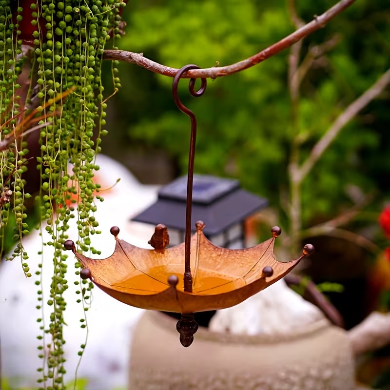 An Outdoor Hanging Bird Feeder Tray, Umbrella-Shaped Bird Feeder Tray Made of Iron, Outdoor Hummingbird Feeder