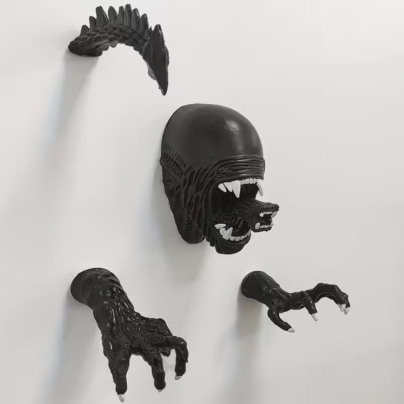 Alien Demon Monster Wall Rubber foaming material Decorations-Horror Art Sculpture Statue - Alien Beasts Predator Fiction Monster
