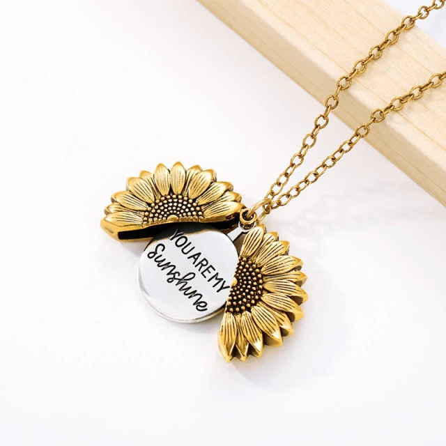 2026 You Are My Sunshine Sunflower Creative Necklace