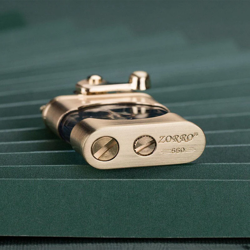 2026 Elegant Retro Slim Metal Lighter