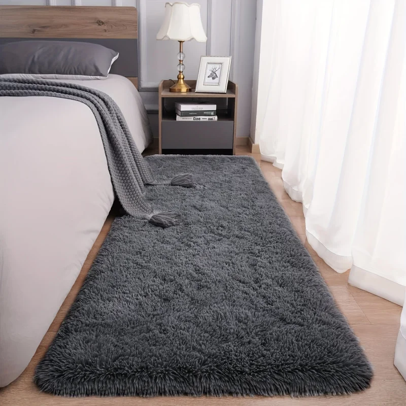 Ultra-Soft Plush Rug | Machine Washable Faux Fur Mat