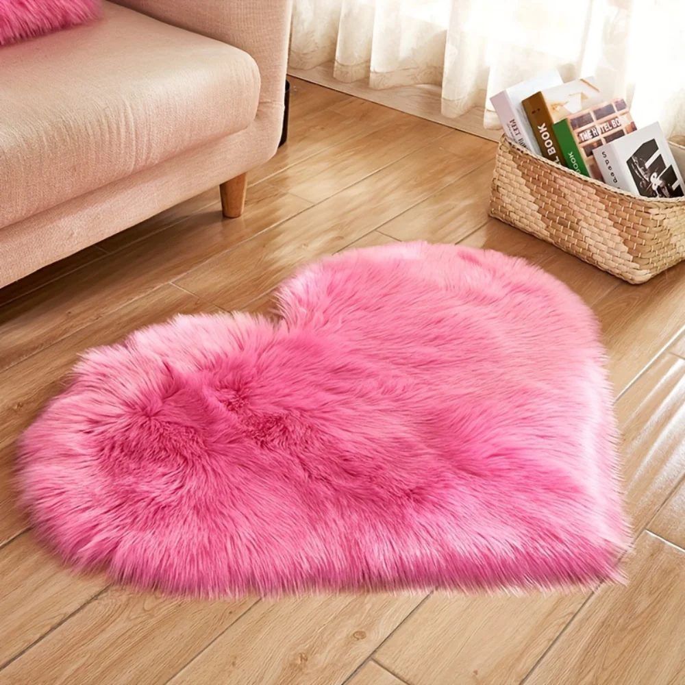 Area Rug Heart Shaped Plush Acrylic Indoor Floor Mat