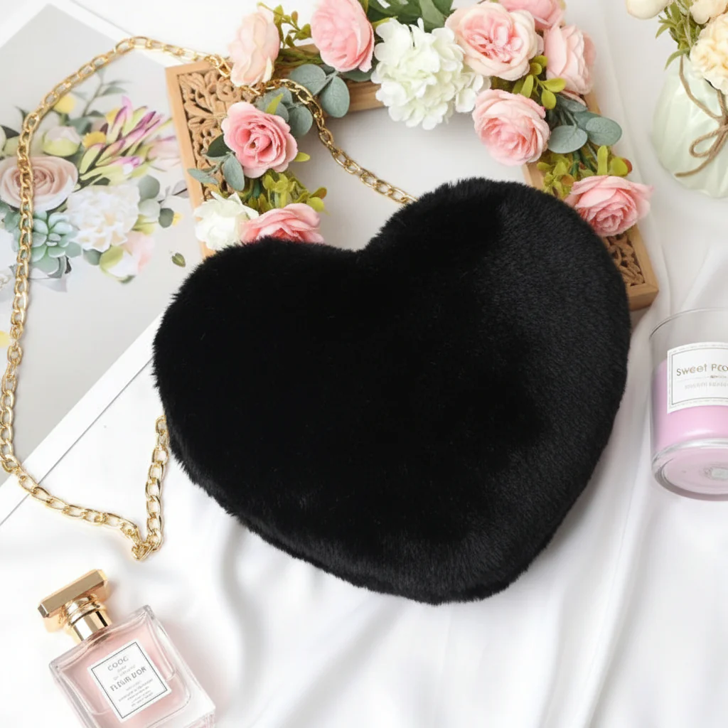 Shoulder Bag Faux Fur Heart Crossbody Chain Purse